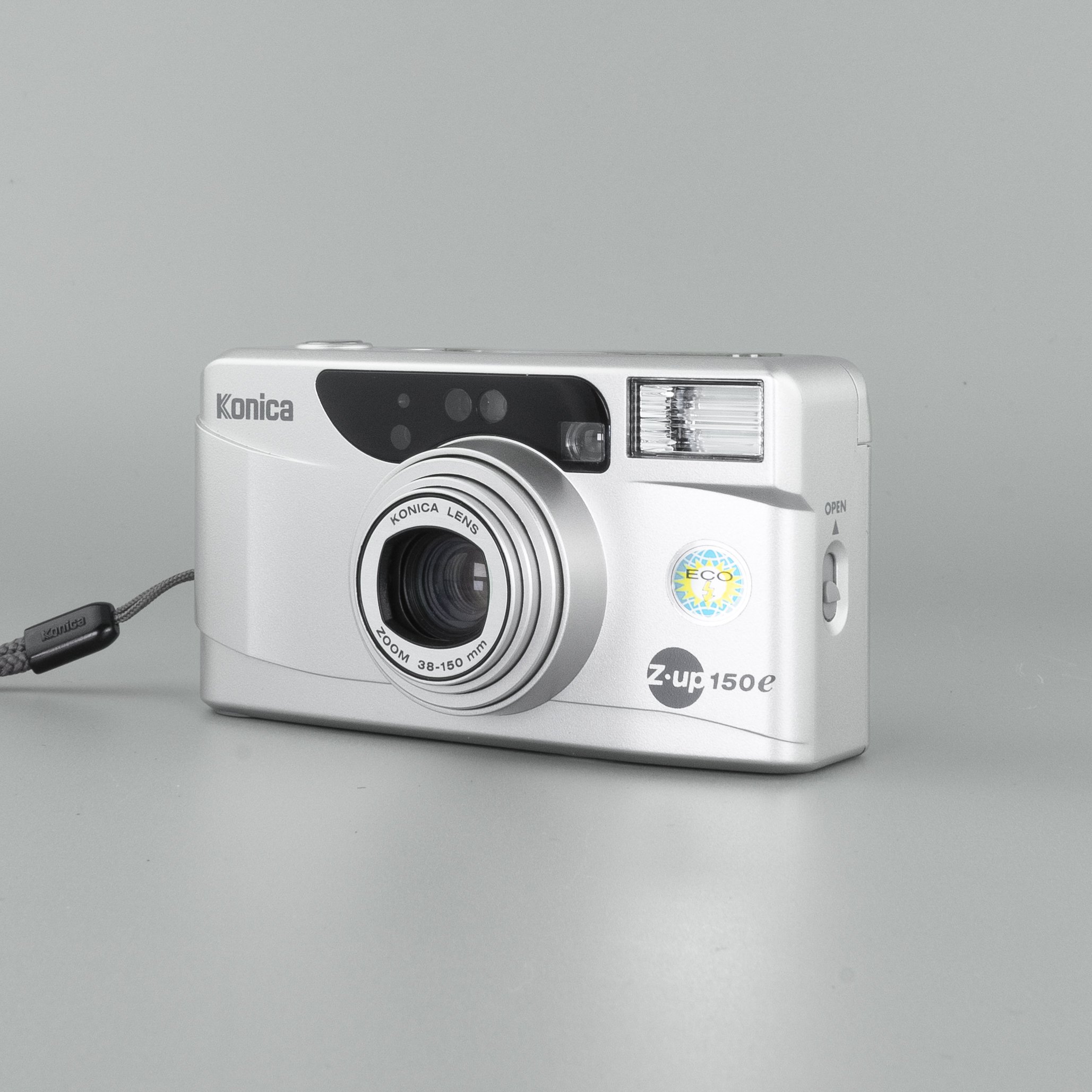 Konica Z-UP 150e 35mm Point and Shoot Film Camera — LensFayre